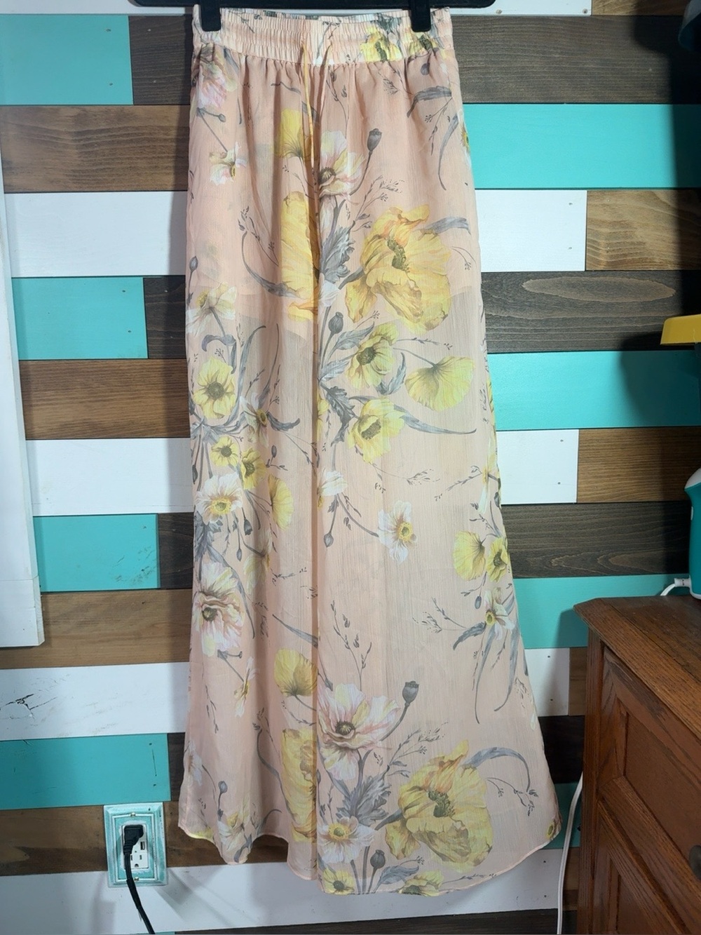 H&M floral chiffon palazzo/wide-leg pants